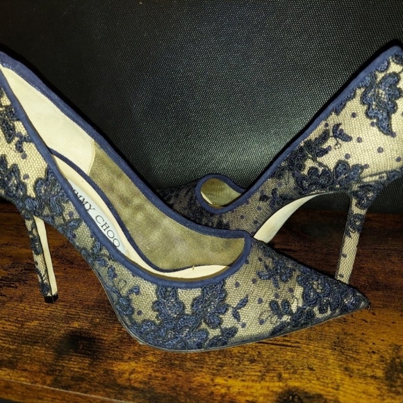 Jimmy Choo blue lace pumps - Picture 1 of 7